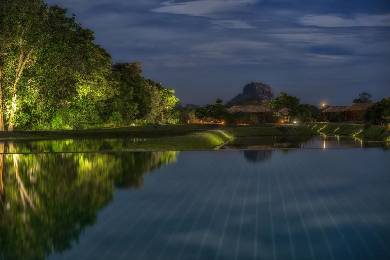Hotel Water Garden Sigiriya Exterior foto